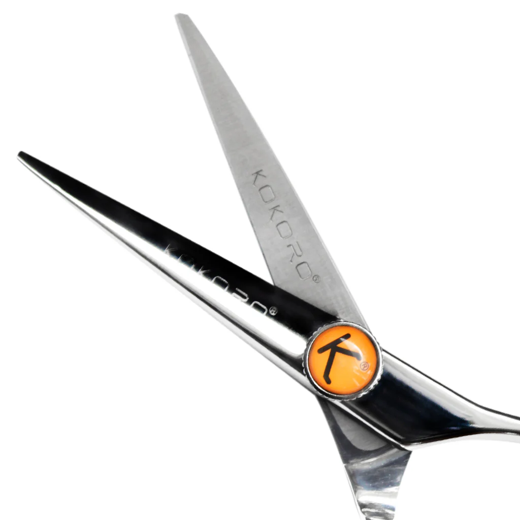 TIJERA PROFESIONAL KOKORO ORANGE CORTE 4.5 - Image 3